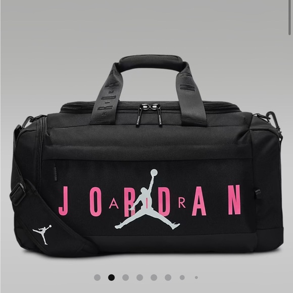 Jordan Sports Duffel Travel Bag - Picture 2 of 12